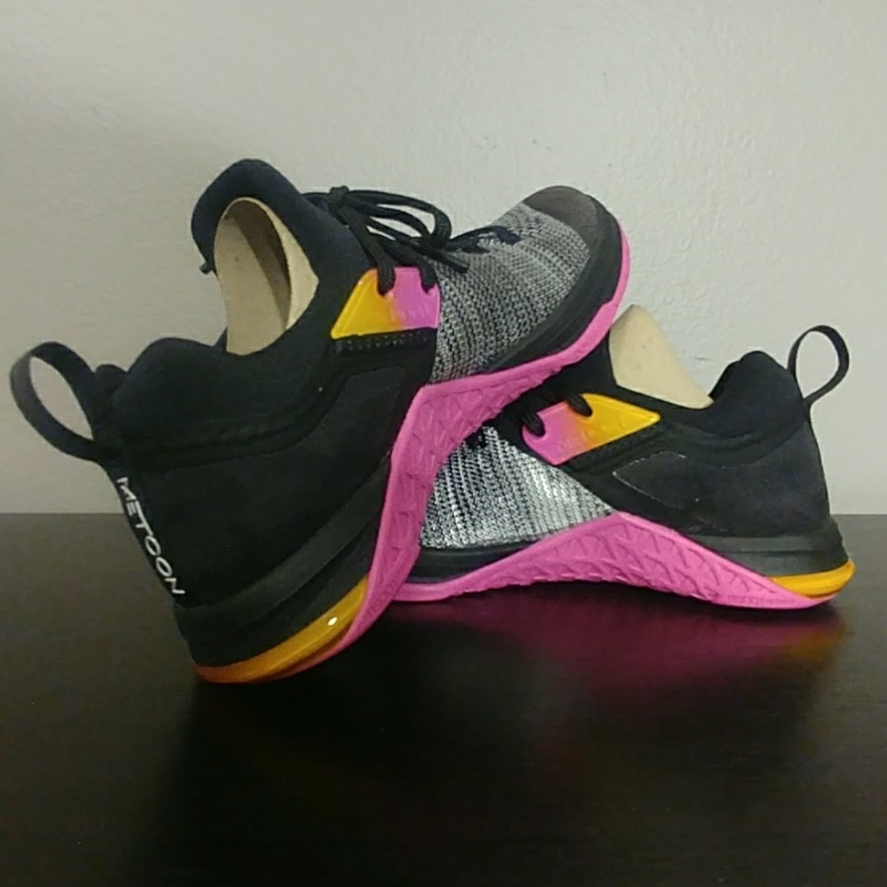 WOMENS NIKE METCON FLYKNIT 3 - Picture 3 of 4